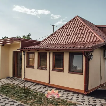 Villa Lotus